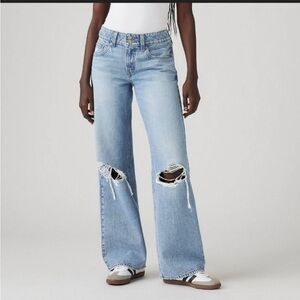 💕Levi's SuperLow Loose Wide Straight Leg Jeans with Distressed Details 32x32 NWT